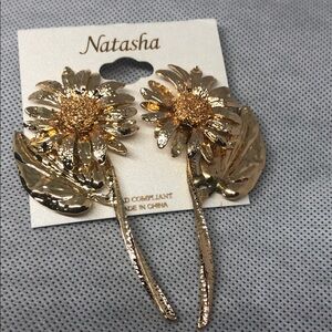 Natasha Couture hammered gold tone oversized sunflower and stem earrings new‎